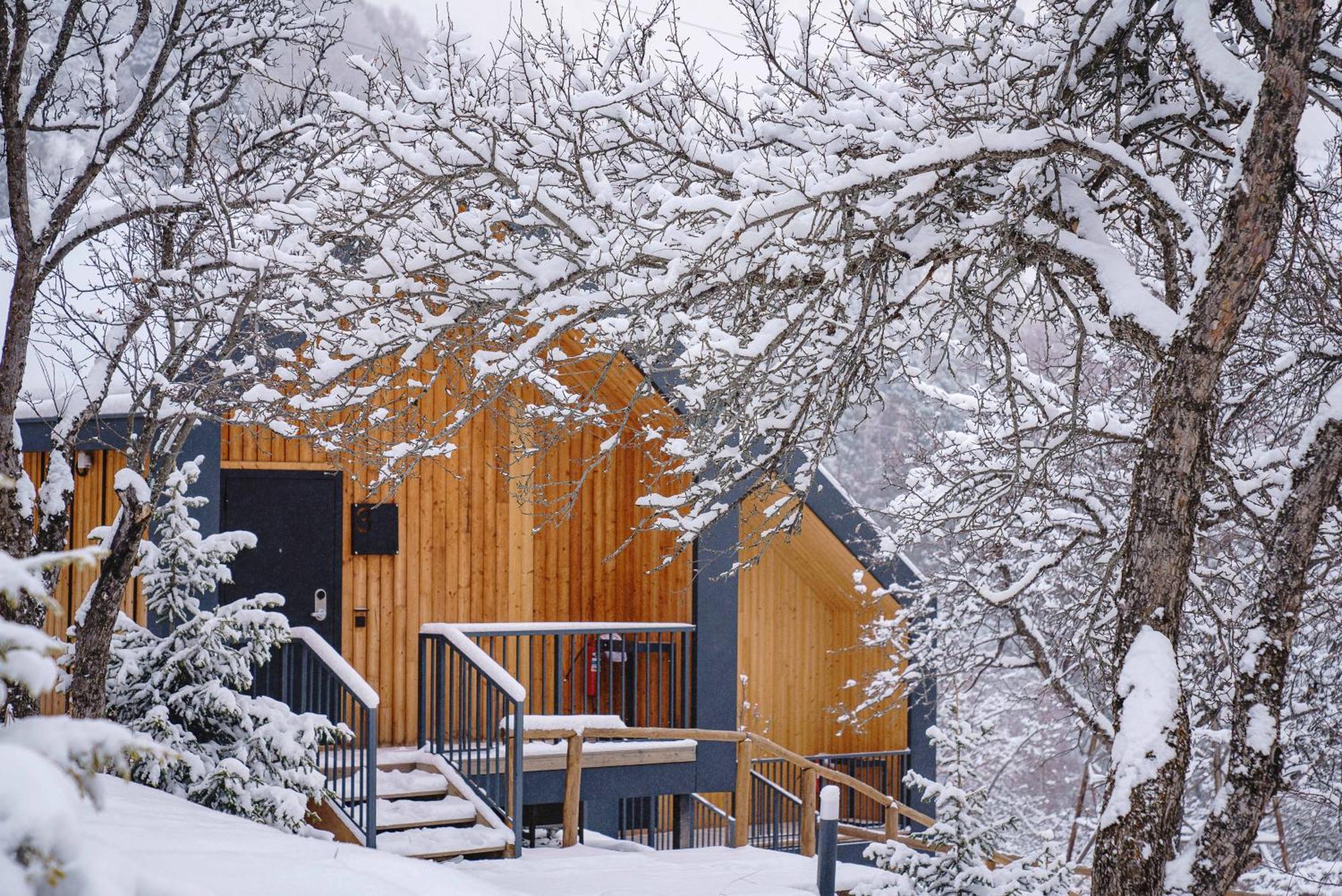 Qazaq Auyl Eco Hotel Алмати Екстер'єр фото