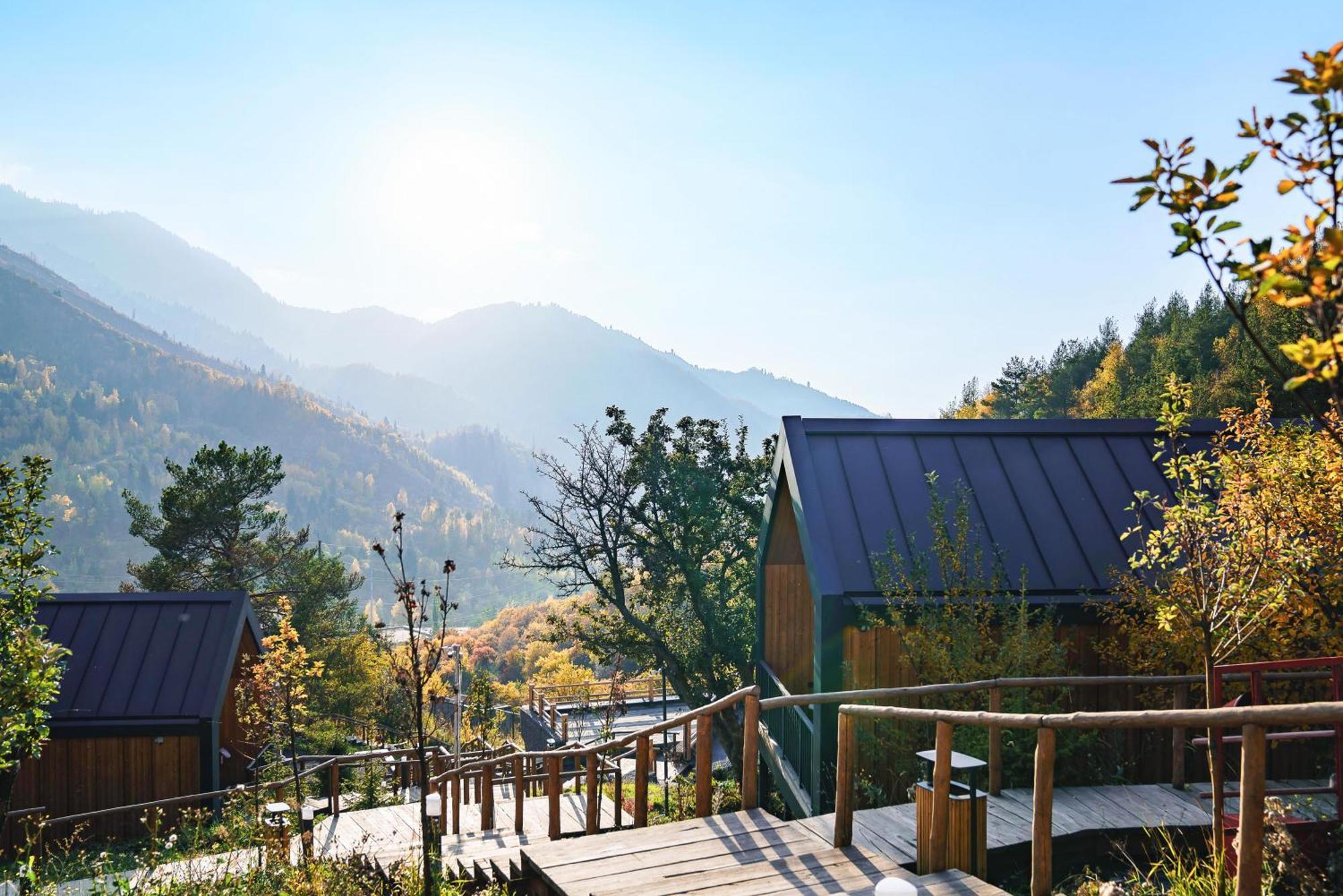 Qazaq Auyl Eco Hotel Алмати Екстер'єр фото